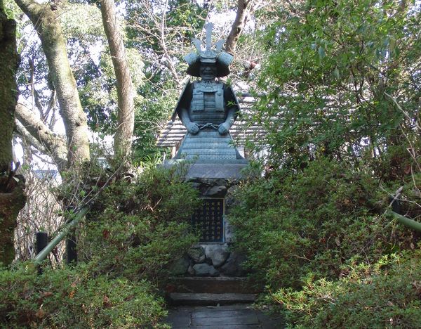 藤森神社 神鎧像