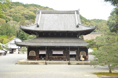 泉涌寺 仏殿