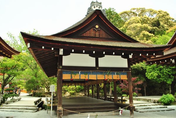 上賀茂神社　橋殿