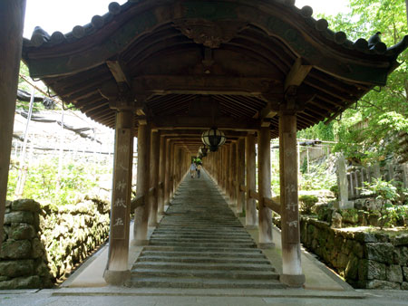 長谷寺　登廊