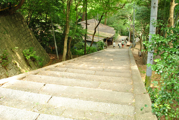 石清水八幡宮　階段