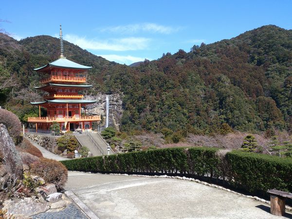 青岸渡寺 三重塔