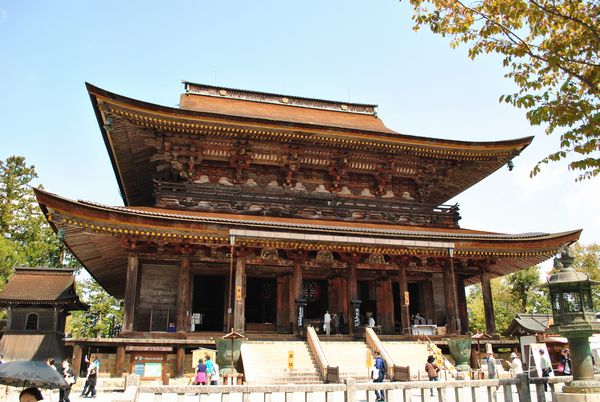 金峯山寺　蔵王堂