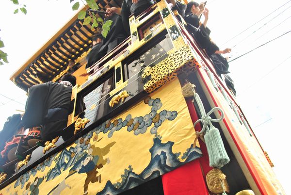 大津祭　天孫神社前