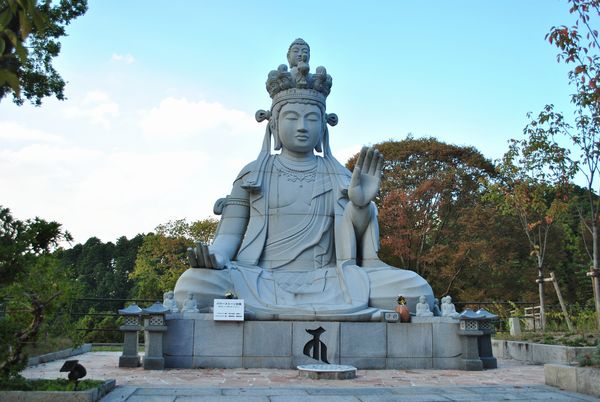 壺坂寺　夫婦観音