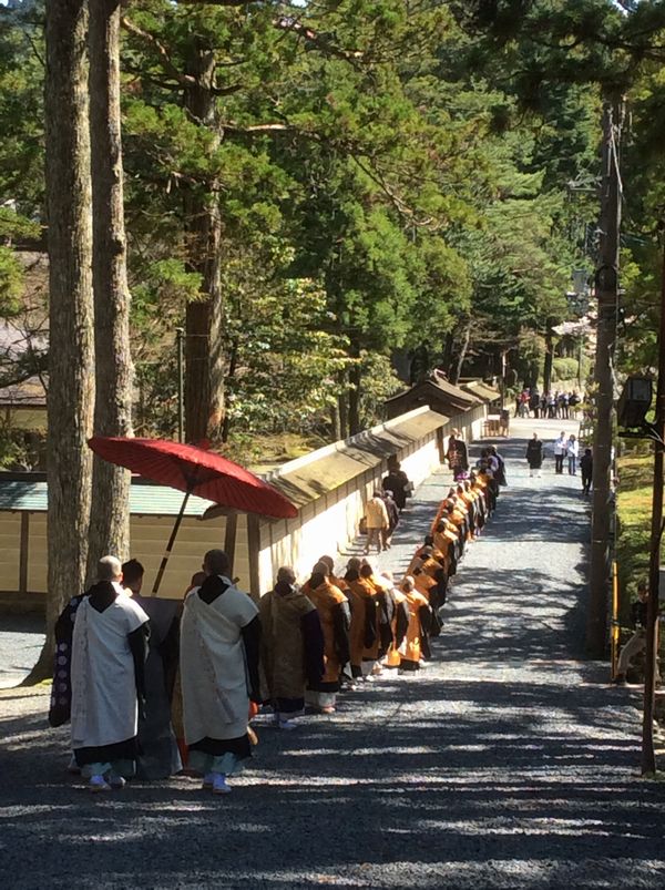 中山寺　法要