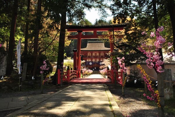 丹生都比売神社　中鳥居