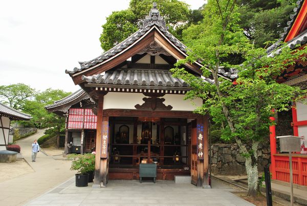 中山寺 寿老神堂