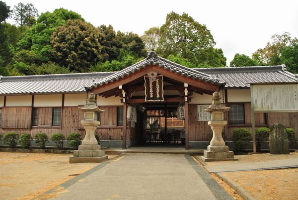 丹生酒殿神社　拝殿