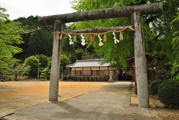 丹生酒殿神社