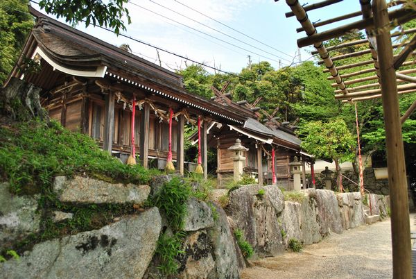 白鬚神社　摂社