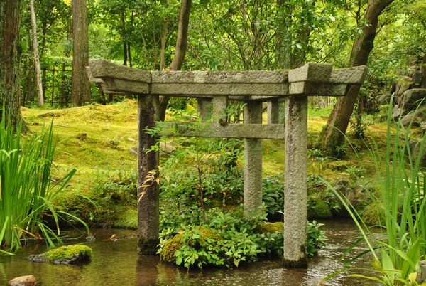 大寧軒　三柱鳥居