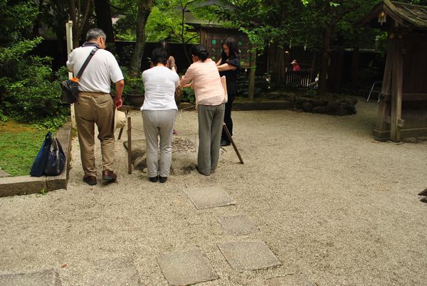 下鴨神社　御降臨石