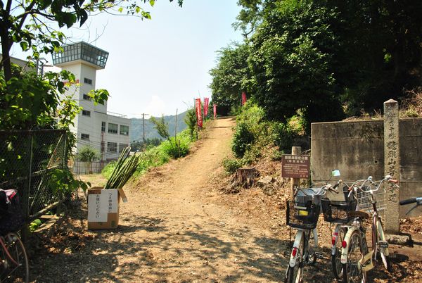 普門寺　入り口