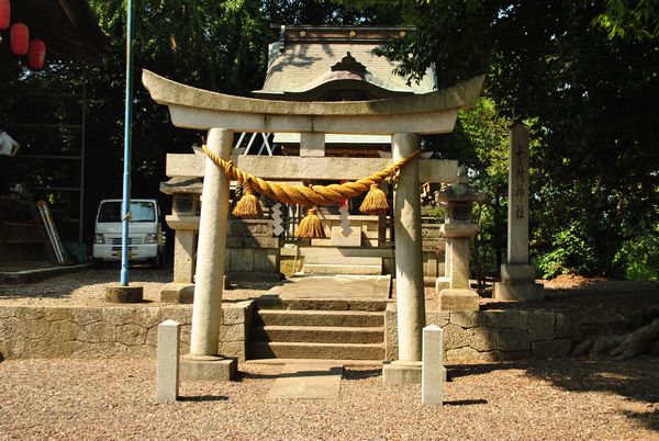 光明寺　十所神社