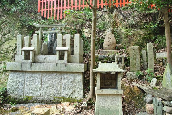 船岡稲荷神社