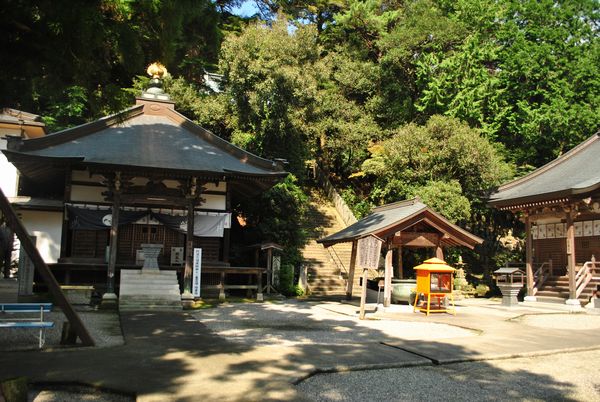 極楽寺　観音堂