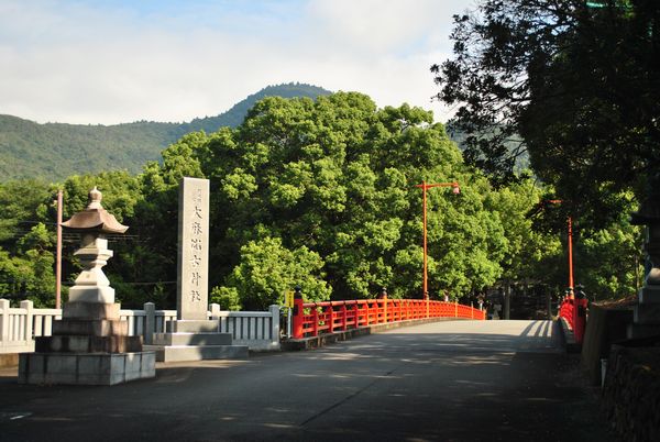 祓川橋　大麻山