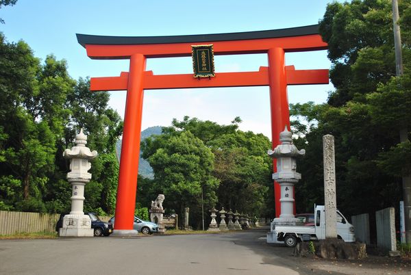 大麻比古神社 大鳥居