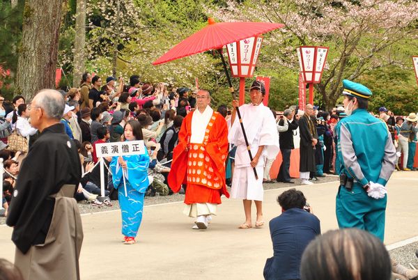 花見行列　義演僧正