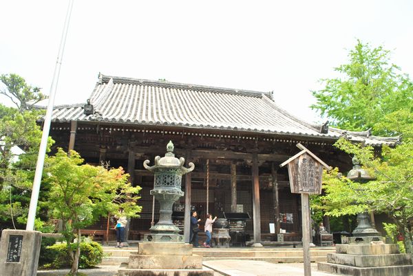 穴太寺　本堂