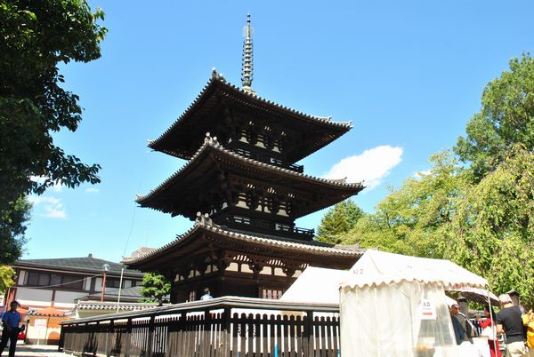 興福寺　三重塔