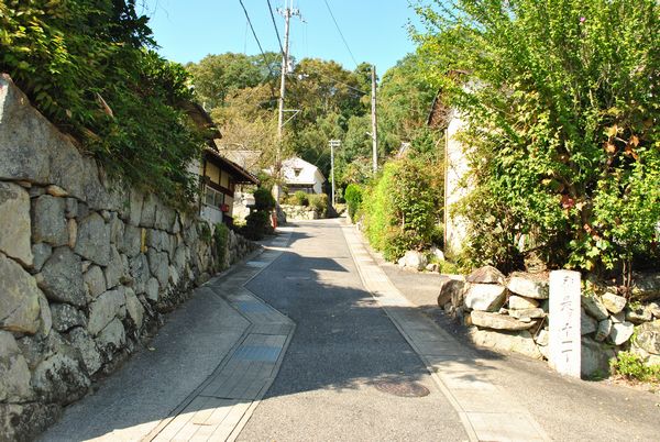 観音正寺　表参道