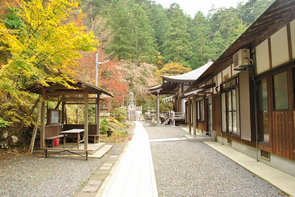 横川　定光院