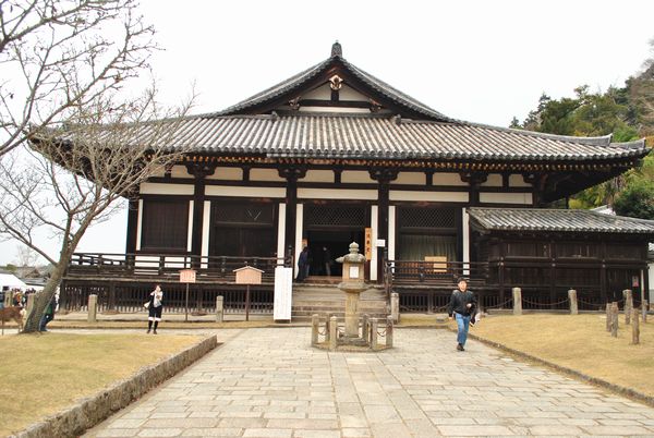 東大寺　法華堂