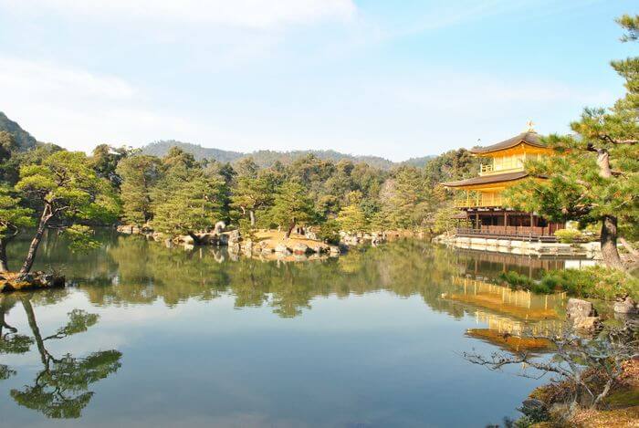 金閣寺　鏡湖池