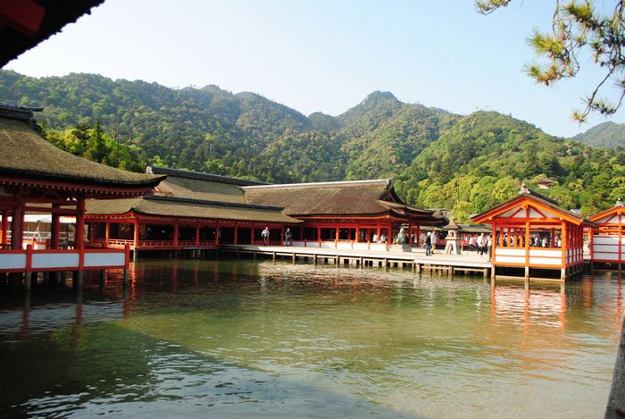 厳島神社　社殿