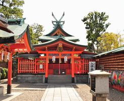 東丸神社