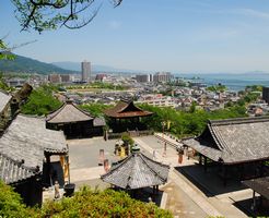 琵琶湖を見下ろす大寺、天台寺門宗総本山　園城寺（三井寺） 中院編