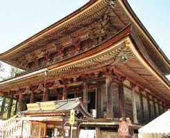 金峯山寺　蔵王堂