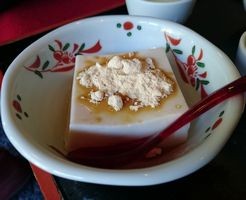 濱田屋　胡麻豆腐